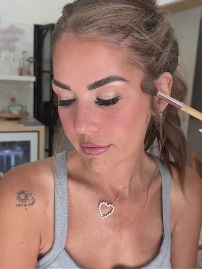 tarte™ x Amber Massey glow pot